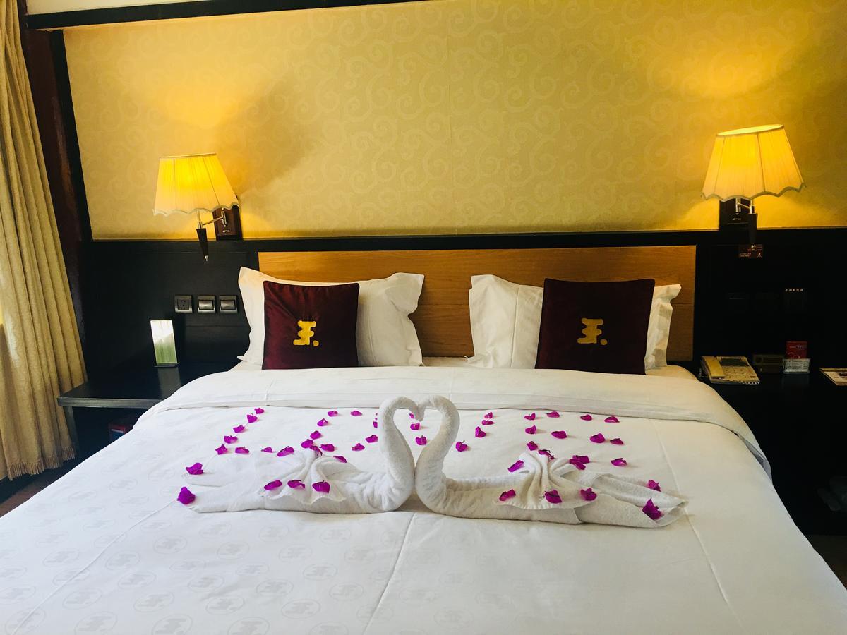 Lijiang Wangfu Hotel Dış mekan fotoğraf